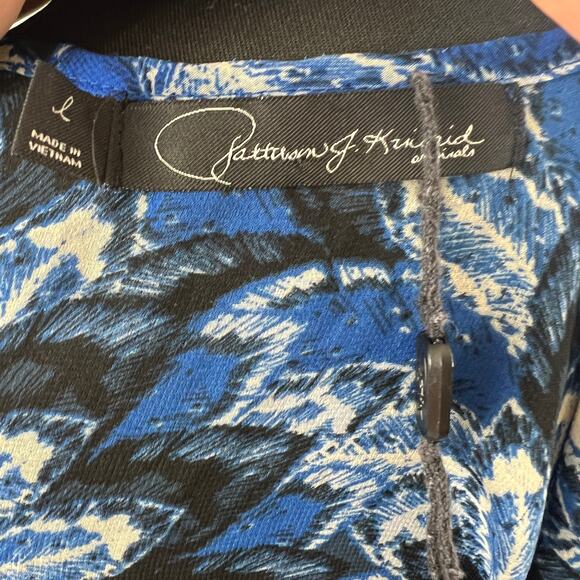 PJK Patterson J Kincaid Blue Black Print Sleeveless Top Deep Neckline L Large - Picture 4 of 6